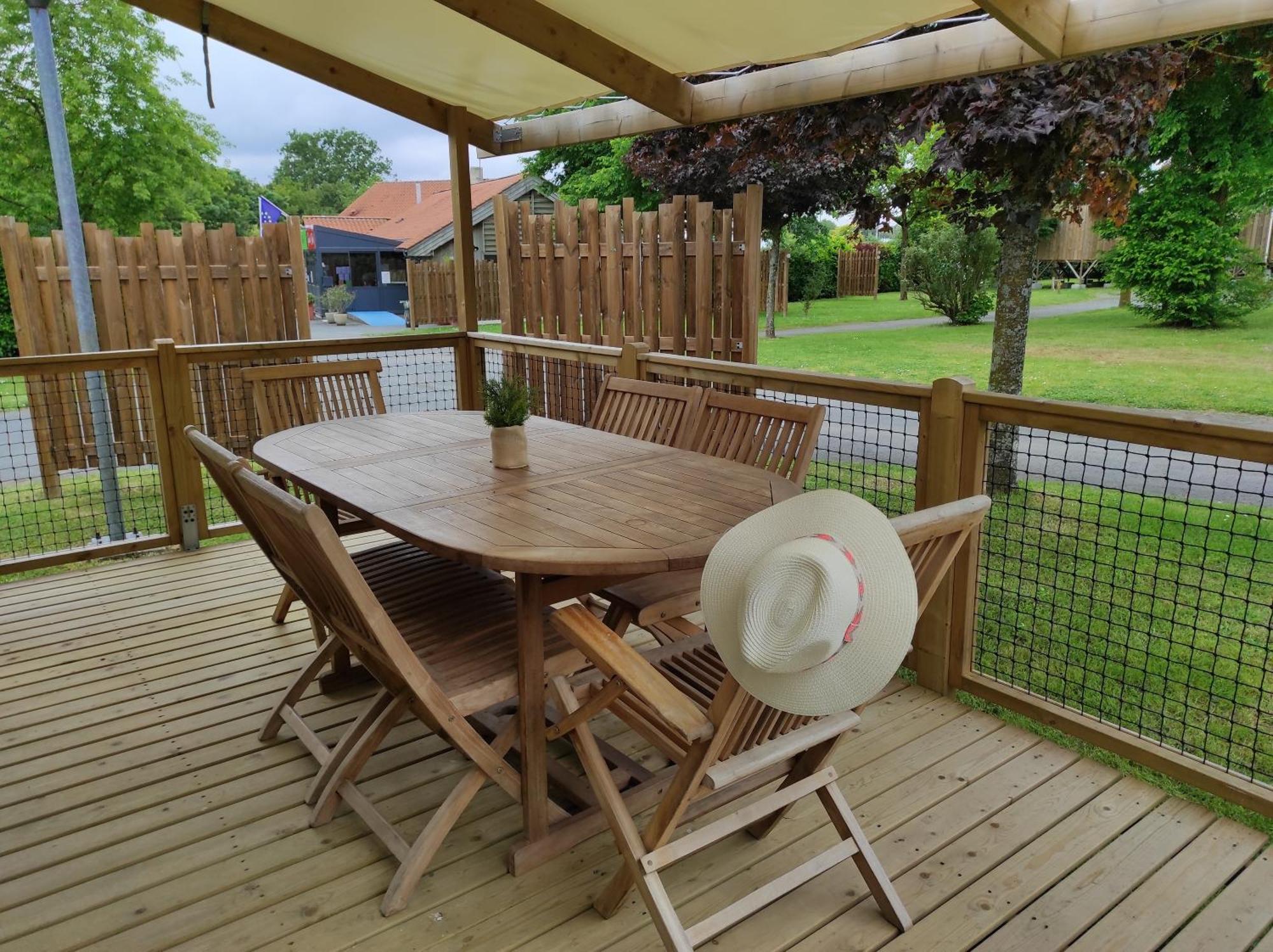 Camping Le Rouge Gorge **** 10' Puy Du Fou Saint-Laurent-sur-Sevre Ngoại thất bức ảnh