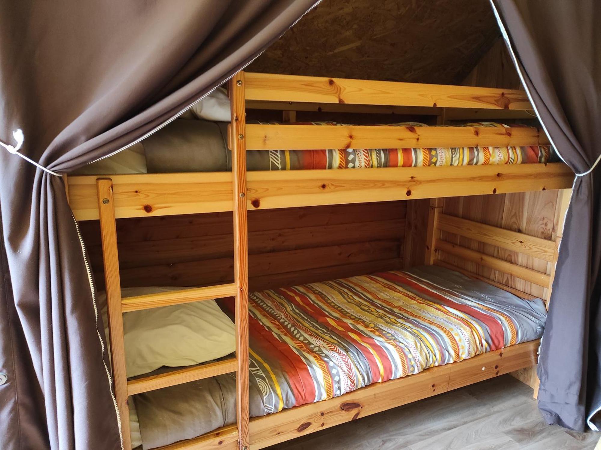 Camping Le Rouge Gorge **** 10' Puy Du Fou Saint-Laurent-sur-Sevre Ngoại thất bức ảnh