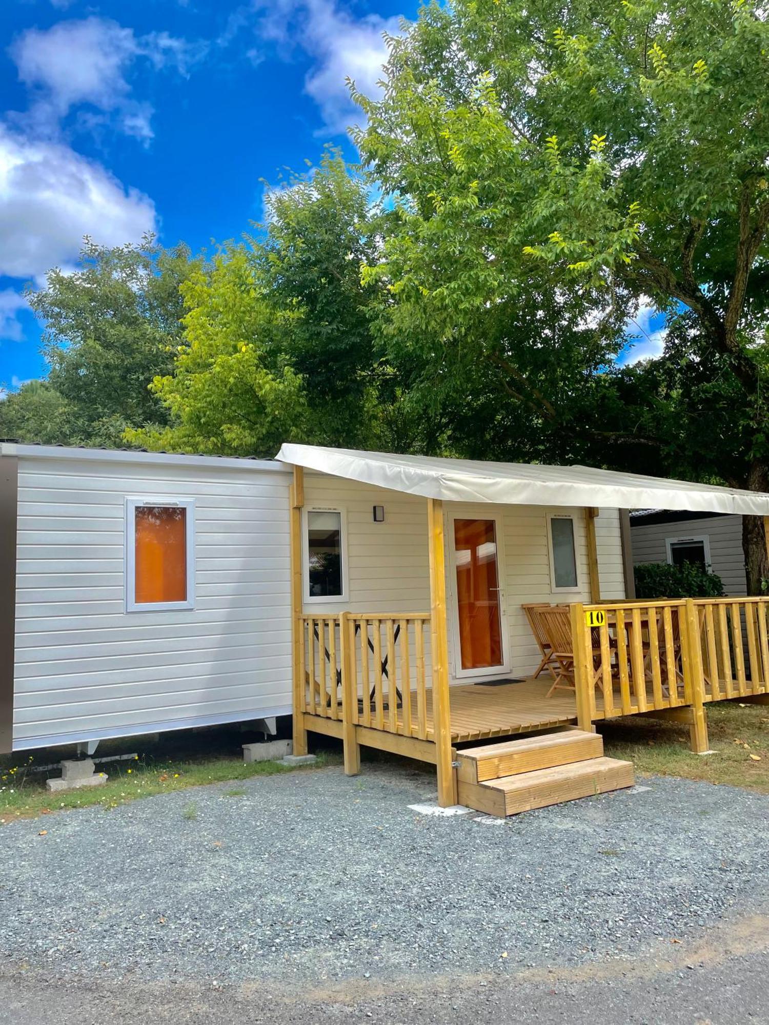 Camping Le Rouge Gorge **** 10' Puy Du Fou Saint-Laurent-sur-Sevre Ngoại thất bức ảnh