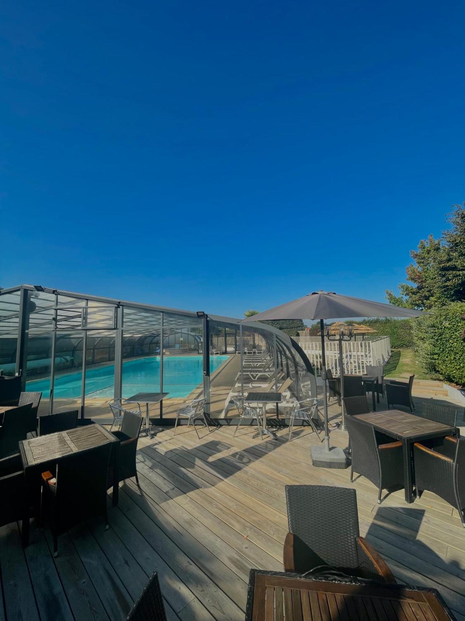 Camping Le Rouge Gorge **** 10' Puy Du Fou Saint-Laurent-sur-Sevre Ngoại thất bức ảnh