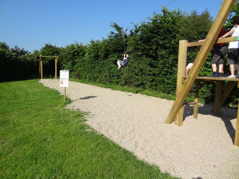 Camping Le Rouge Gorge **** 10' Puy Du Fou Saint-Laurent-sur-Sevre Ngoại thất bức ảnh